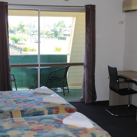 Sun Plaza Motel - Mackay Eksteriør bilde