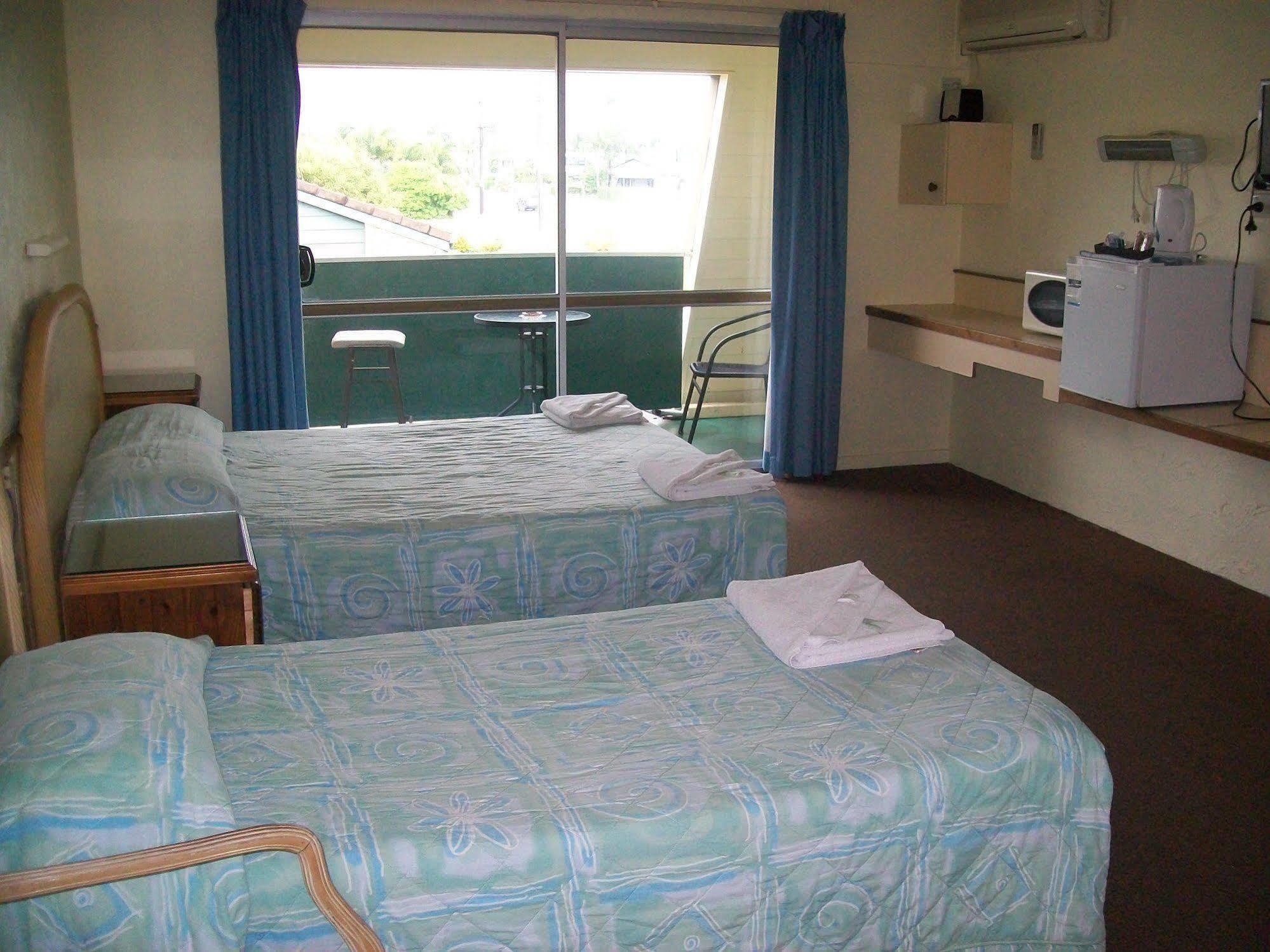 Sun Plaza Motel - Mackay Eksteriør bilde
