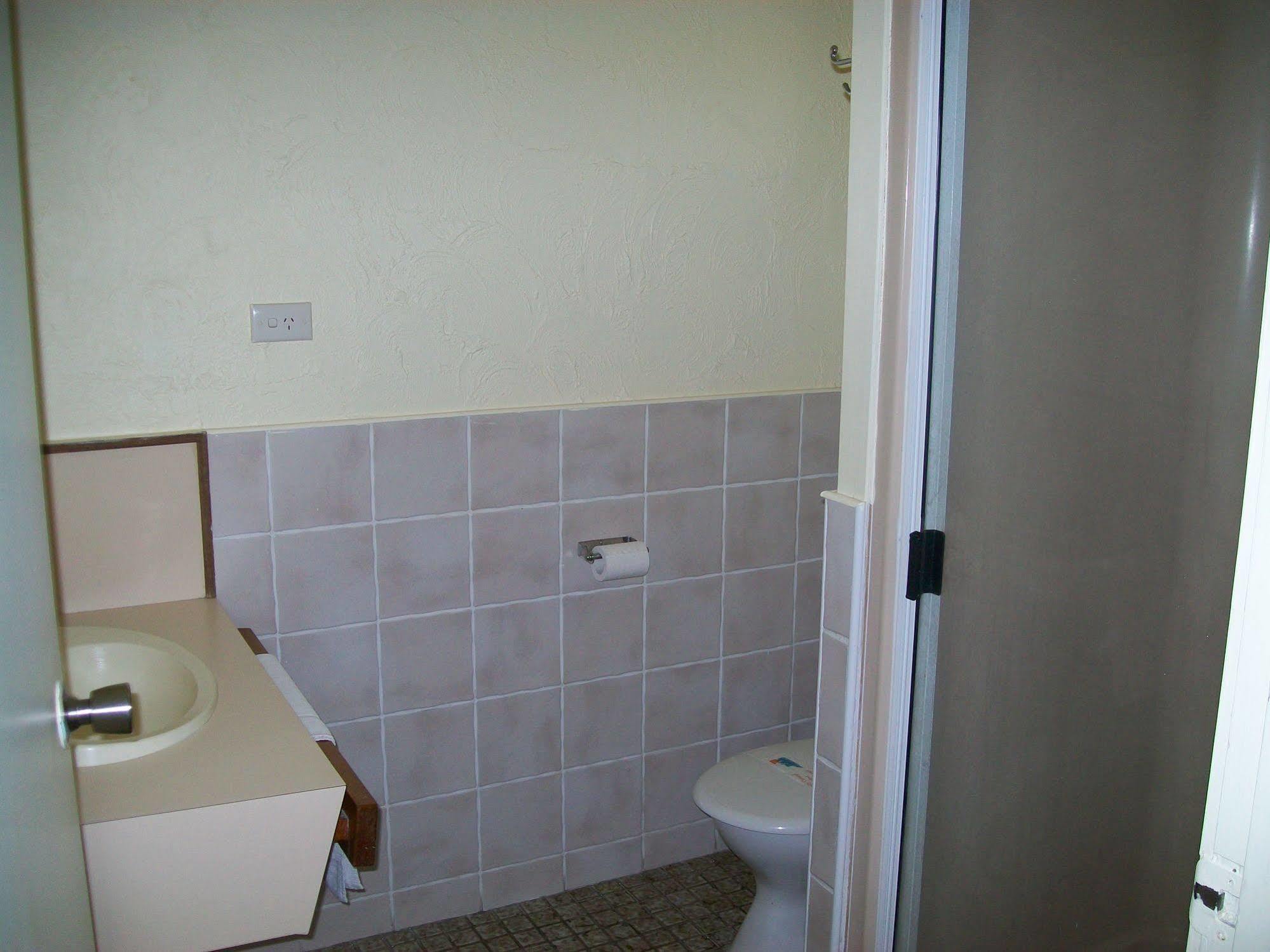 Sun Plaza Motel - Mackay Eksteriør bilde