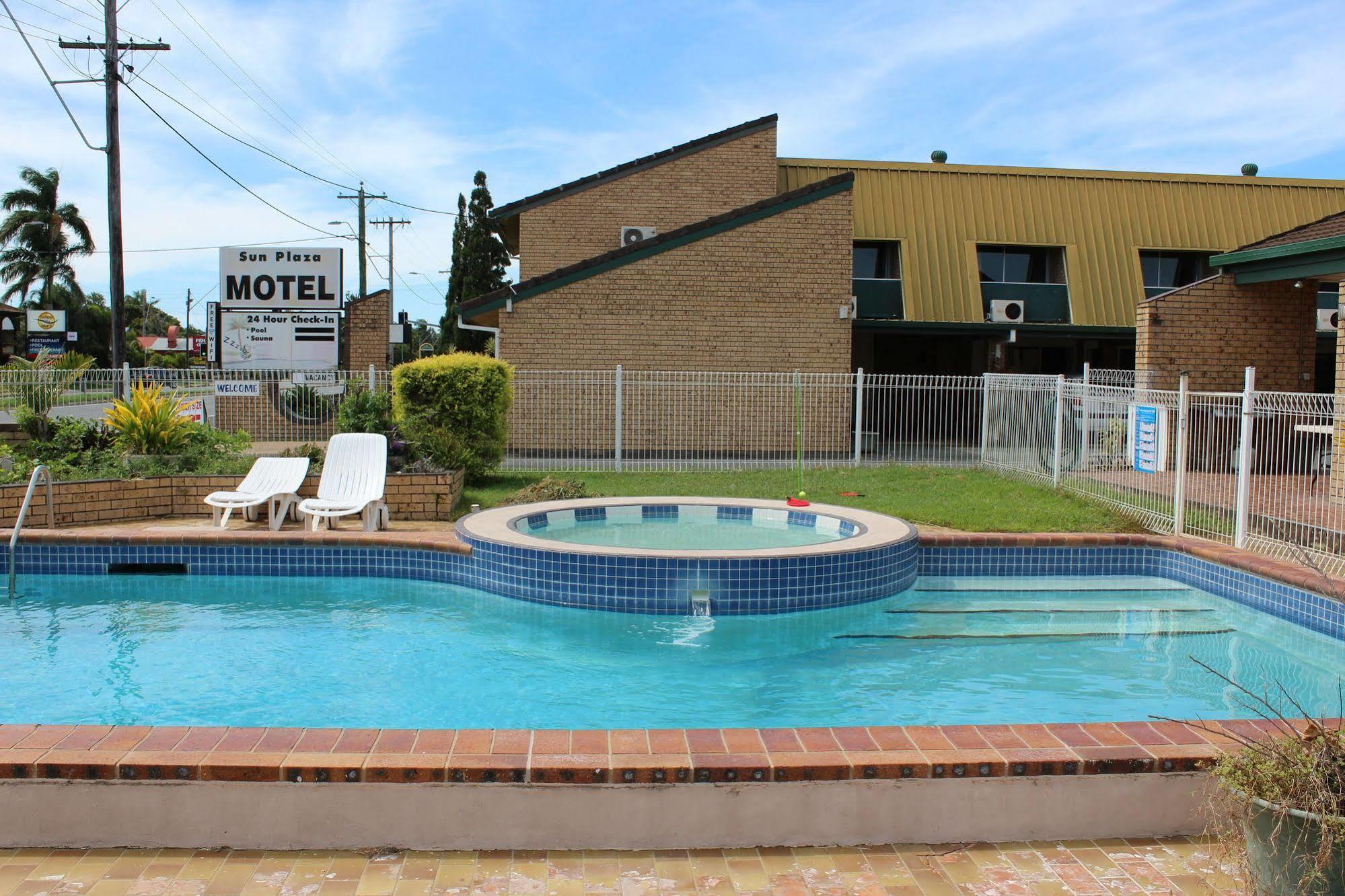 Sun Plaza Motel - Mackay Eksteriør bilde